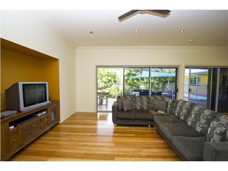 12 Bayside Court, Horseshoe Bay QLD 4819