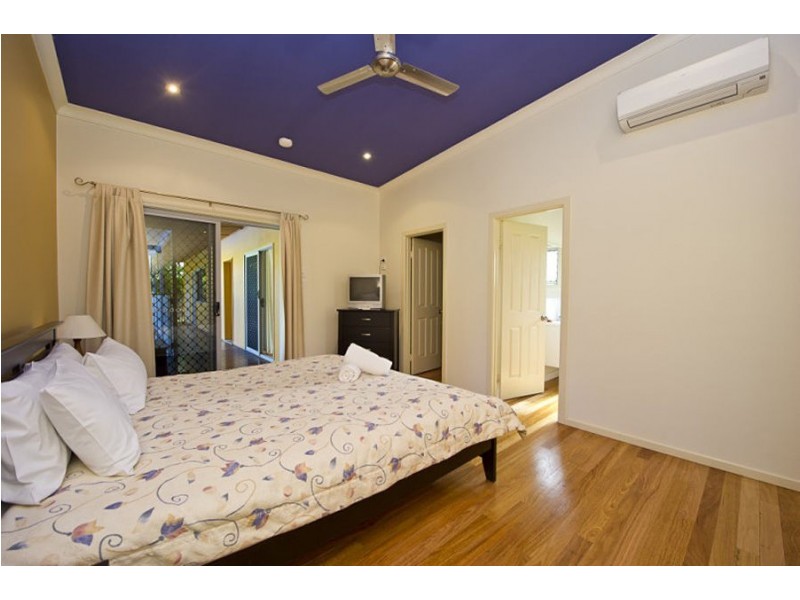 12 Bayside Court, Horseshoe Bay QLD 4819