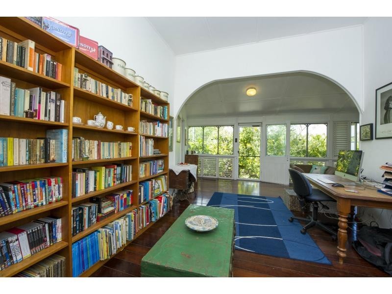 26 Olympus Crescent, Arcadia, Magnetic Island QLD 4819