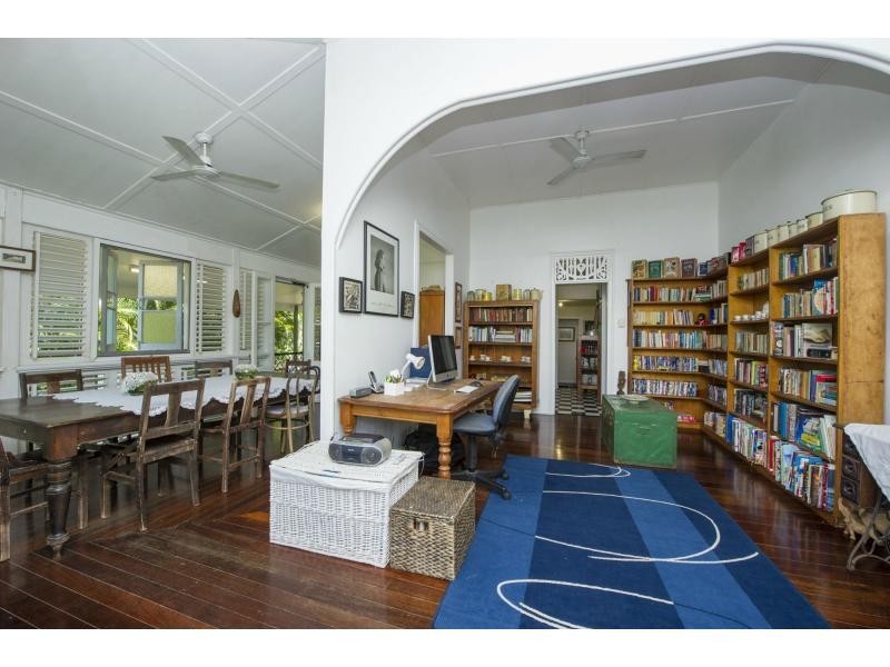 26 Olympus Crescent, Arcadia, Magnetic Island QLD 4819
