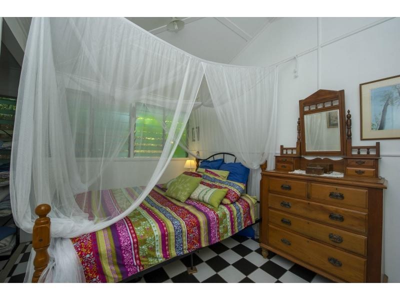 26 Olympus Crescent, Arcadia, Magnetic Island QLD 4819