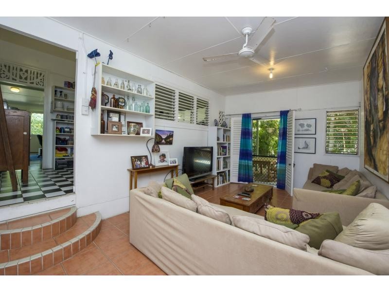 26 Olympus Crescent, Arcadia, Magnetic Island QLD 4819