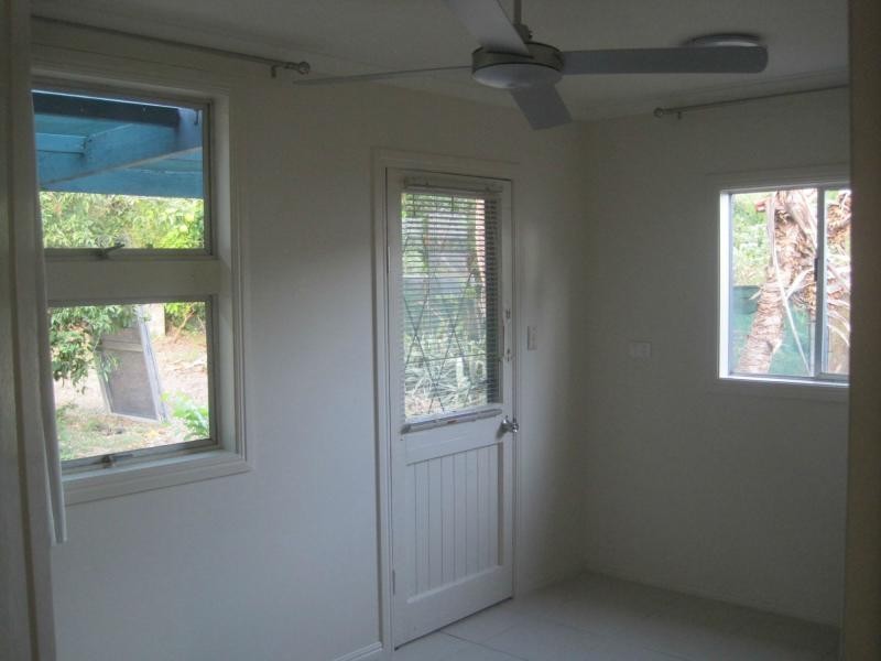 23 Mandalay Ave, Nelly Bay QLD 4819