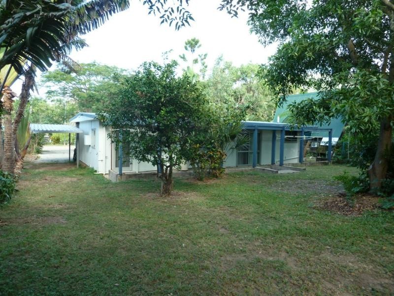 23 Mandalay Ave, Nelly Bay QLD 4819