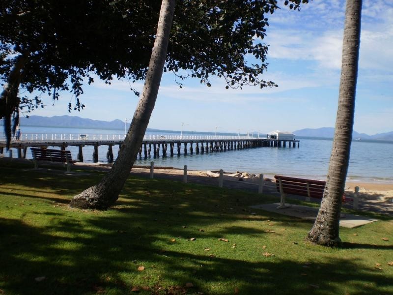 15 Yule Street, Picnic Bay, Magnetic Island QLD 4819