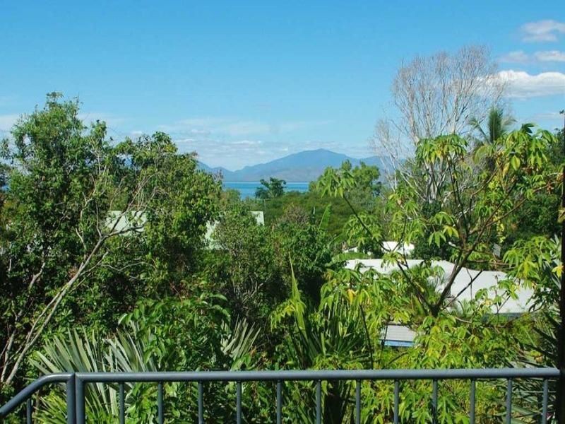 4/20 Yule Street, Picnic Bay, Magnetic Island QLD 4819