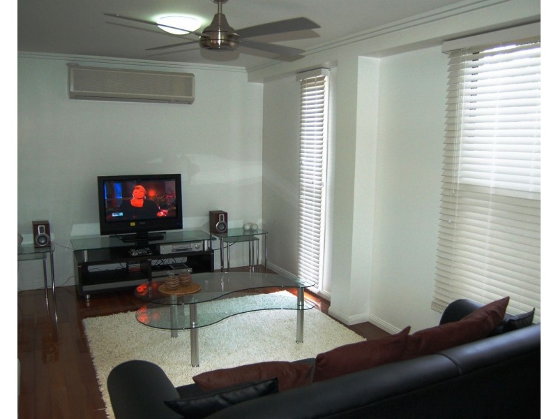 3 Shaw Street, Nelly Bay QLD 4819