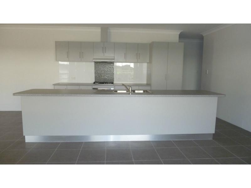 11 Somerset Street, Horseshoe Bay, Magnetic Island QLD 4819