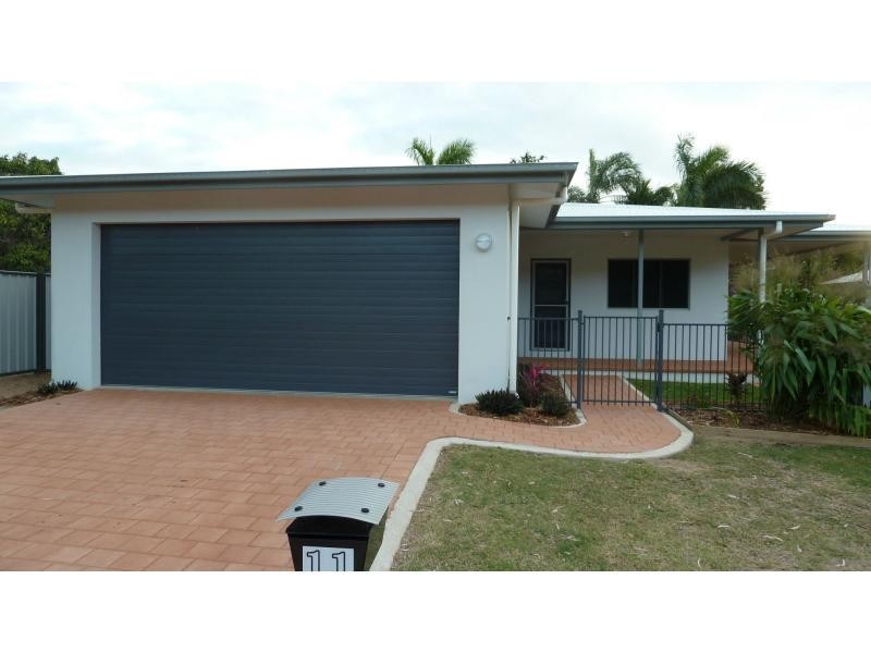 11 Somerset Street, Horseshoe Bay, Magnetic Island QLD 4819