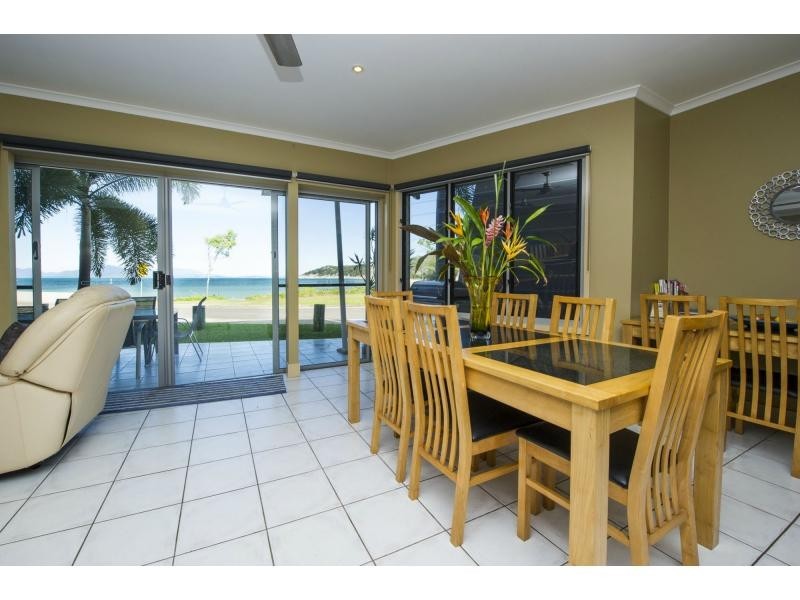 3/13-15 Terrace Place, Nelly Bay, Magnetic Island QLD 4819