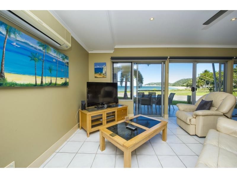 3/13-15 Terrace Place, Nelly Bay, Magnetic Island QLD 4819