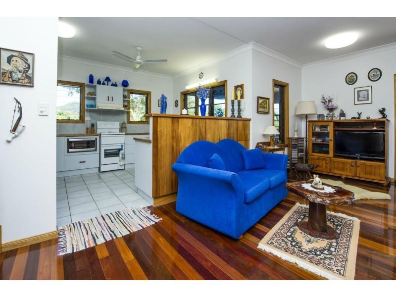 5 McElligott Court, Horseshoe Bay, Magnetic Island QLD 4819