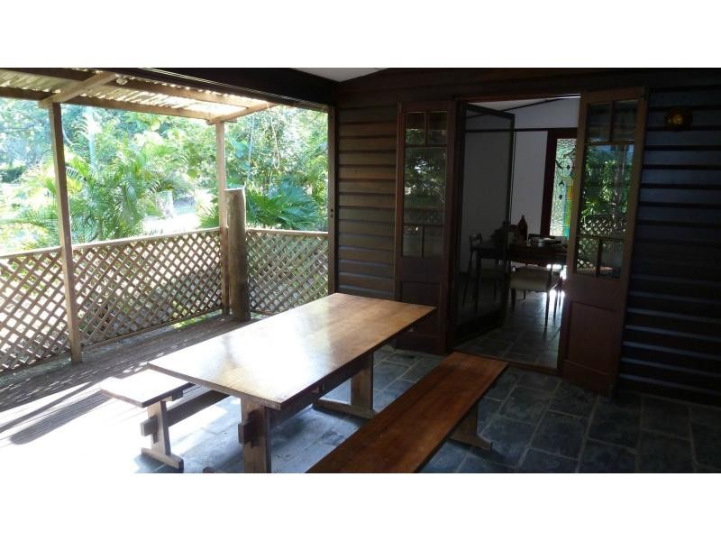 32 McCabe Crescent, Arcadia, Magnetic Island QLD 4819
