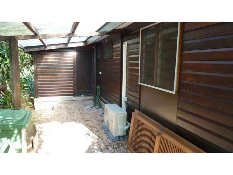 32 McCabe Crescent, Arcadia, Magnetic Island QLD 4819