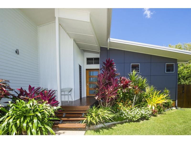 20 Pandanus Drive, Horseshoe Bay QLD 4819