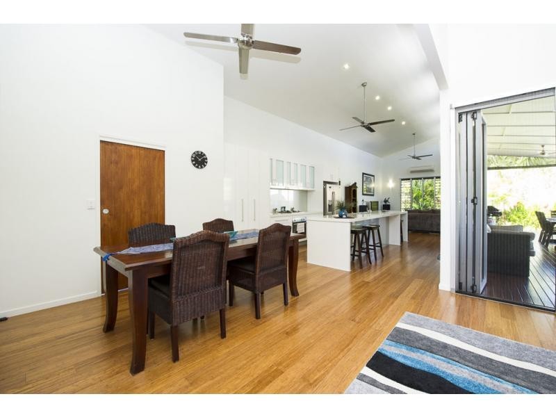 20 Pandanus Drive, Horseshoe Bay QLD 4819