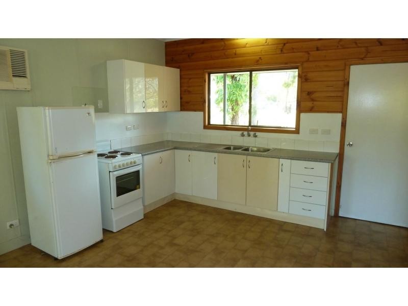 5 Bowerman Court, Nelly Bay, Magnetic Island QLD 4819