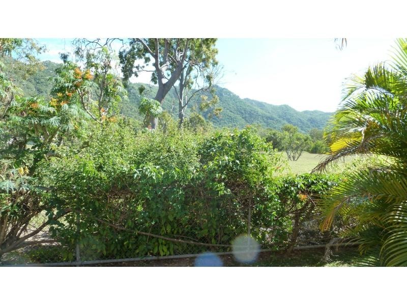 5 Bowerman Court, Nelly Bay, Magnetic Island QLD 4819