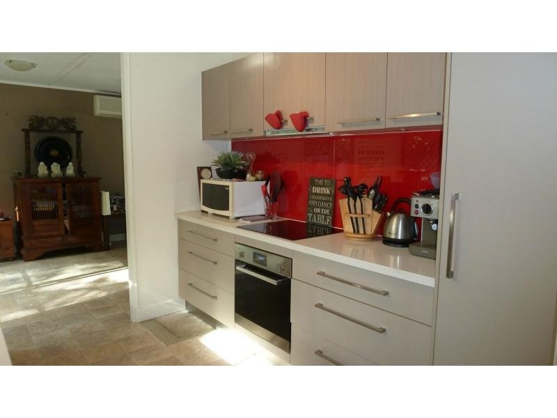 4 Boulder Court, Nelly Bay, Magnetic Island QLD 4819