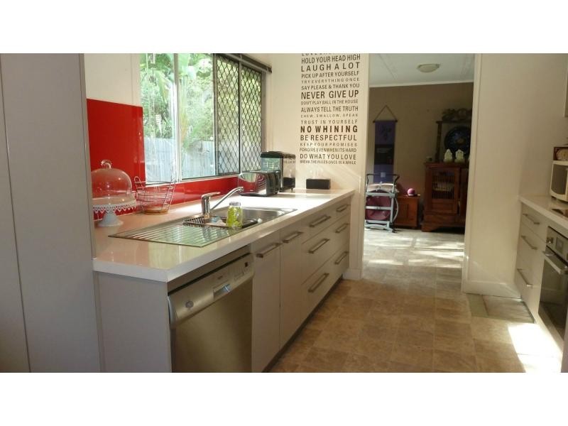 4 Boulder Court, Nelly Bay, Magnetic Island QLD 4819