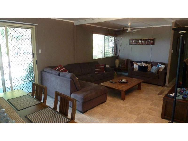 4 Boulder Court, Nelly Bay, Magnetic Island QLD 4819
