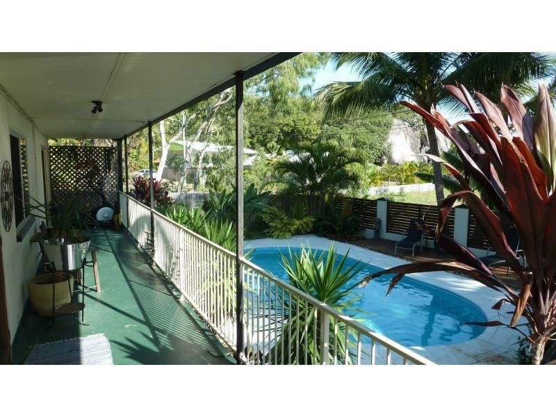 4 Boulder Court, Nelly Bay, Magnetic Island QLD 4819