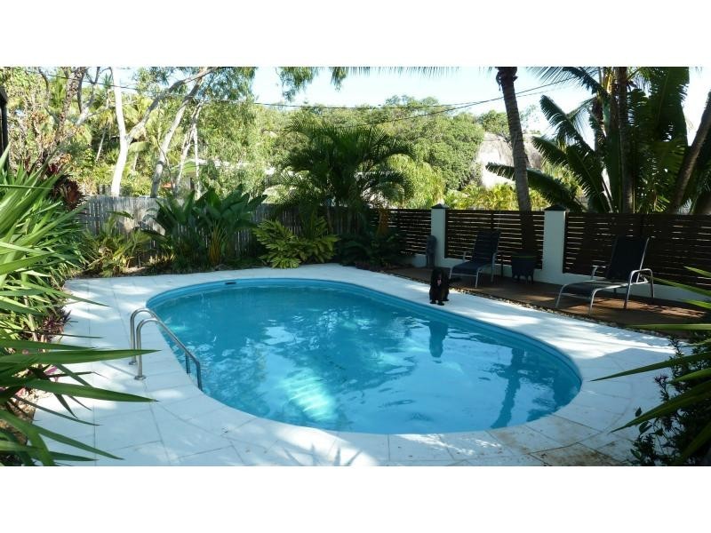4 Boulder Court, Nelly Bay, Magnetic Island QLD 4819