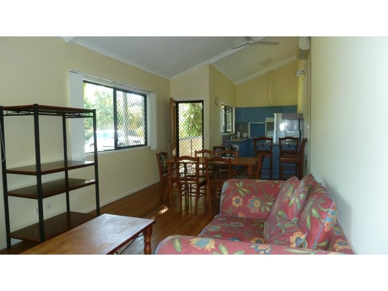 28 Yates Street, Nelly Bay QLD 4819