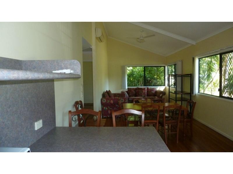 28 Yates Street, Nelly Bay QLD 4819