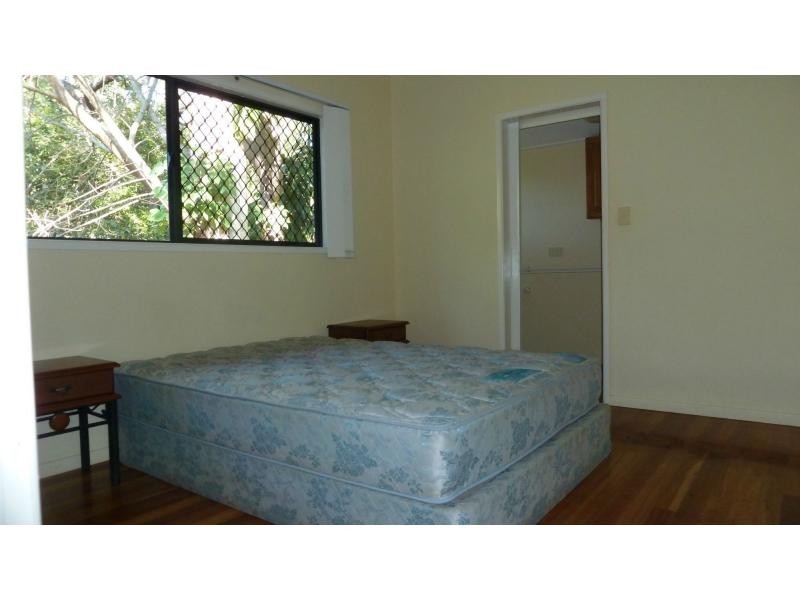 28 Yates Street, Nelly Bay QLD 4819