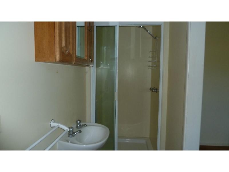 28 Yates Street, Nelly Bay QLD 4819