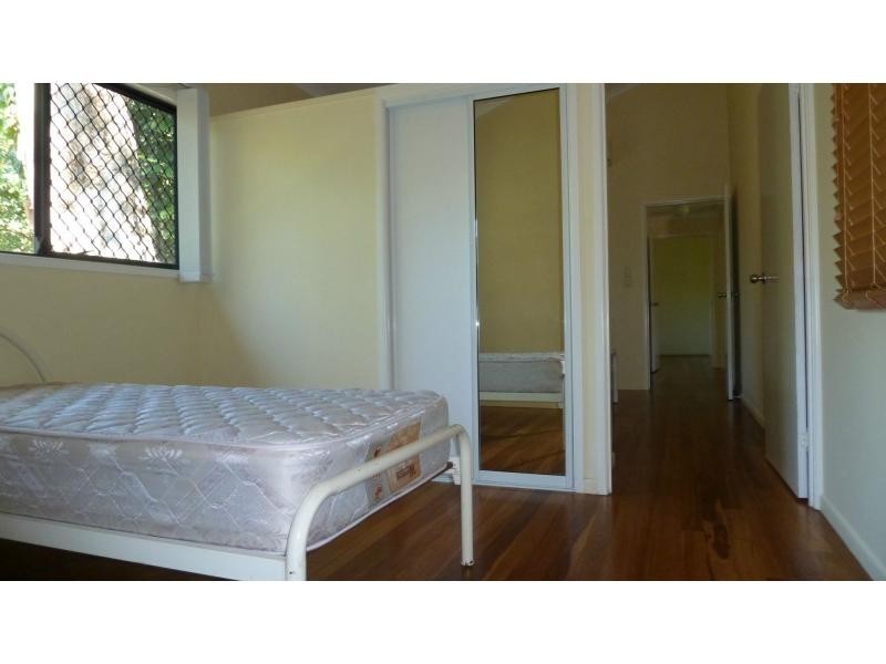 28 Yates Street, Nelly Bay QLD 4819