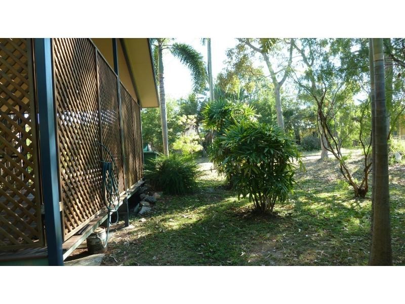 28 Yates Street, Nelly Bay QLD 4819