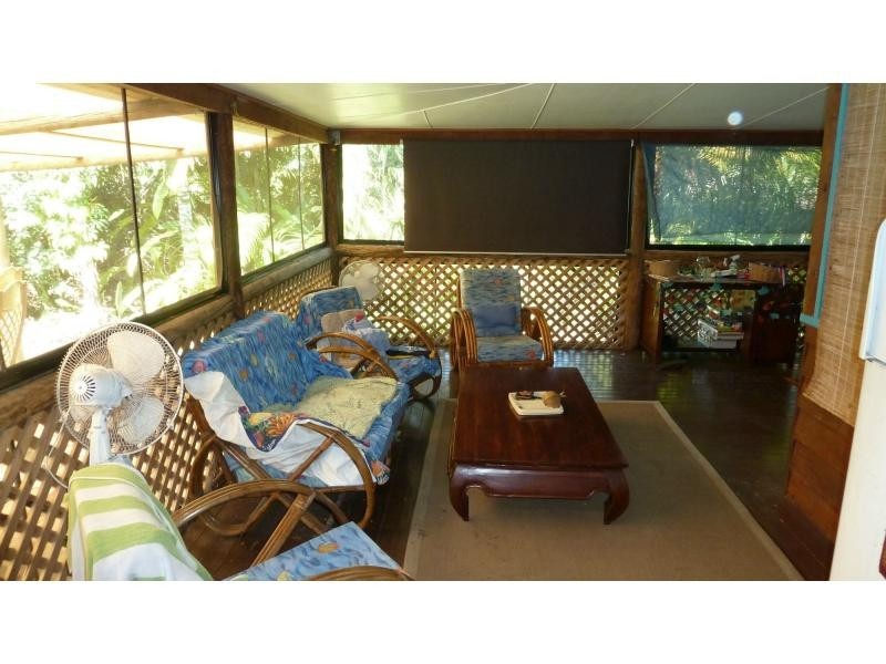 17 Mandalay Avenue, Nelly Bay, Magnetic Island QLD 4819