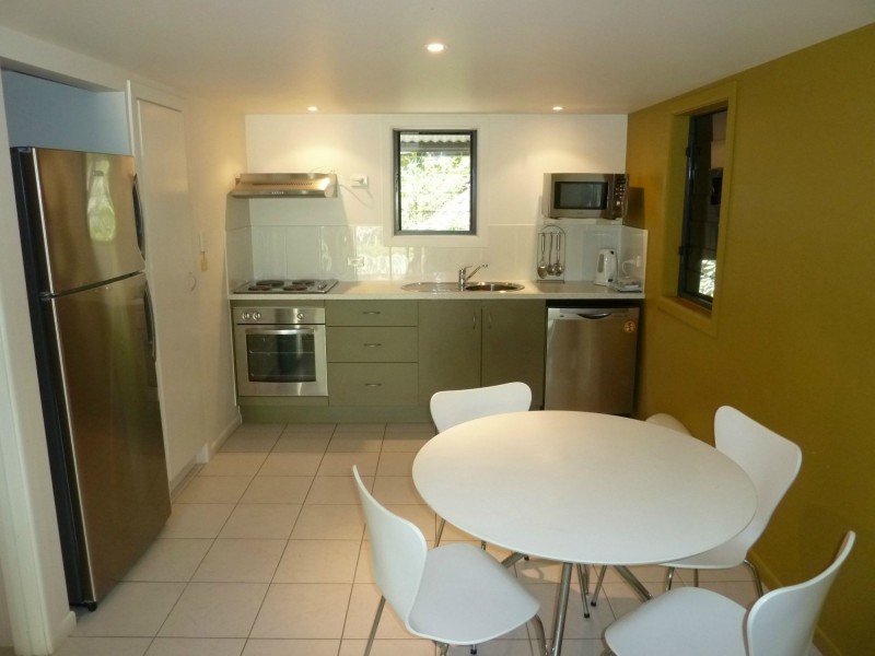 8/42 Yates Street, Nelly Bay QLD 4819