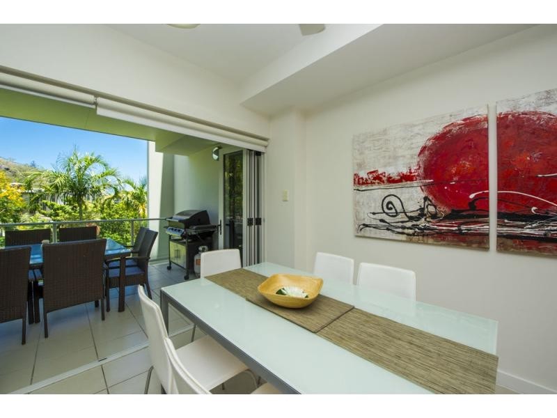 11/1-3 The Cove, Nelly Bay, Magnetic Island QLD 4819