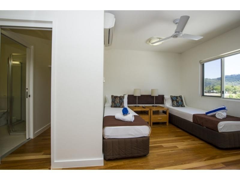 11/1-3 The Cove, Nelly Bay, Magnetic Island QLD 4819