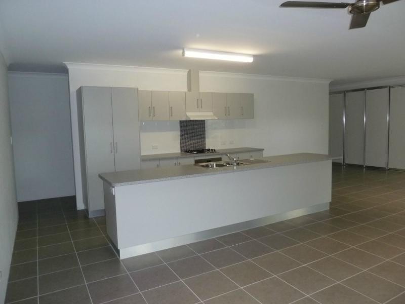 26 Sextant Drive, Nelly Bay, Magnetic Island QLD 4819