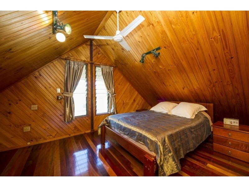 94 Horseshoe Bay Road, Horseshoe Bay QLD 4819