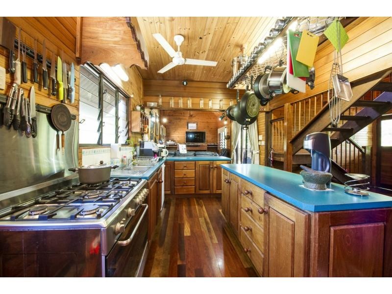 94 Horseshoe Bay Road, Horseshoe Bay QLD 4819