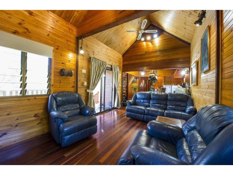 94 Horseshoe Bay Road, Horseshoe Bay QLD 4819