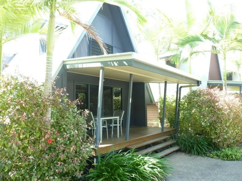 11/42 Yates Street, Nelly Bay, Magnetic Island QLD 4819