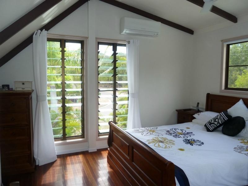 59 Apjohn Street, Horseshoe Bay, Magnetic Island QLD 4819