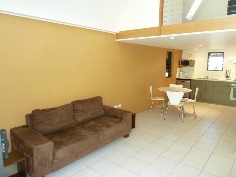 3/42 Yates Street, Nelly Bay, Magnetic Island QLD 4819