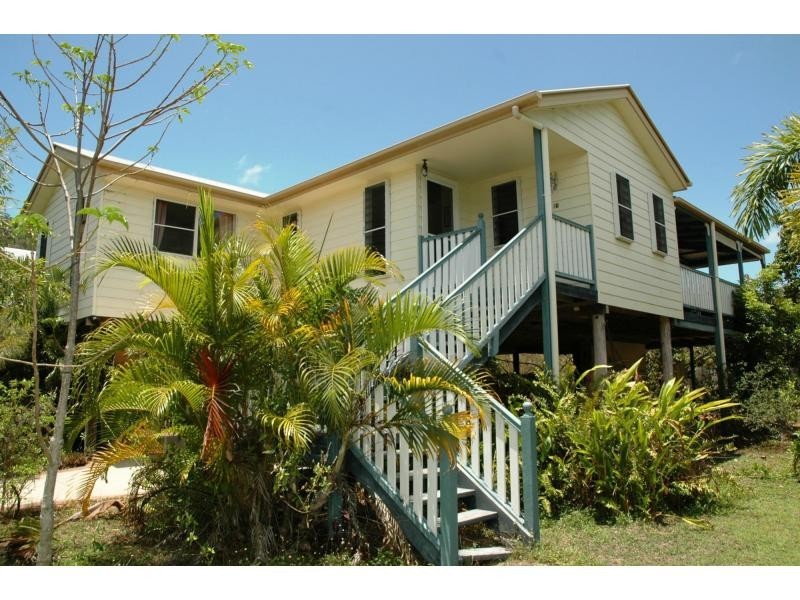 21 Somerset Street, Horseshoe Bay QLD 4819