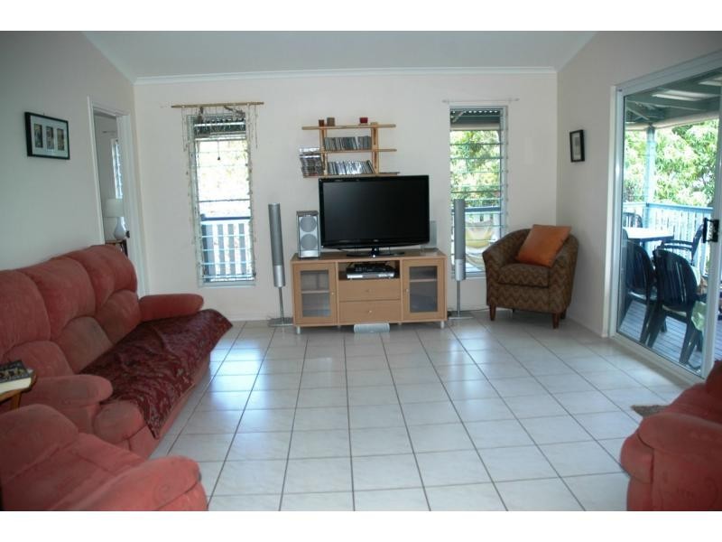 21 Somerset Street, Horseshoe Bay QLD 4819