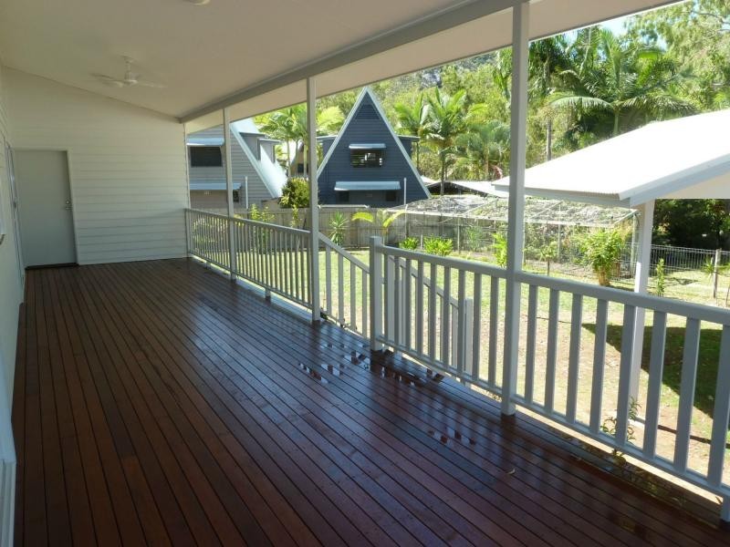 14 Serene Place, Nelly Bay, Magnetic Island QLD 4819