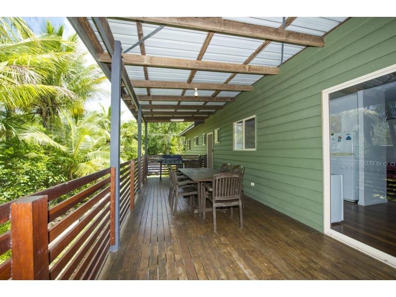 47 Yates Street, Nelly Bay QLD 4819