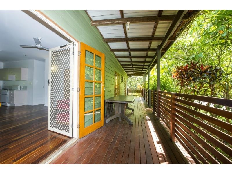 47 Yates Street, Nelly Bay QLD 4819