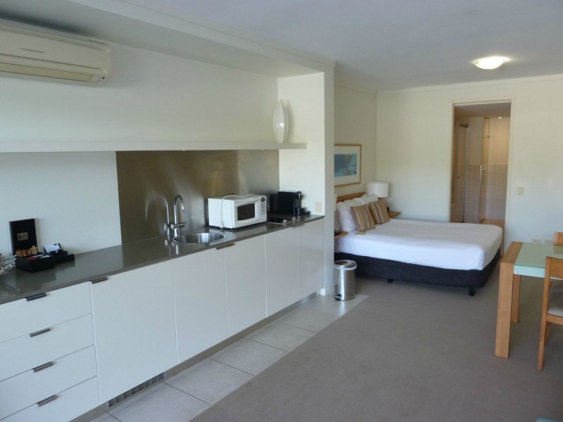 113/123 Sooning St (Blue On Blue), Nelly Bay QLD 4819